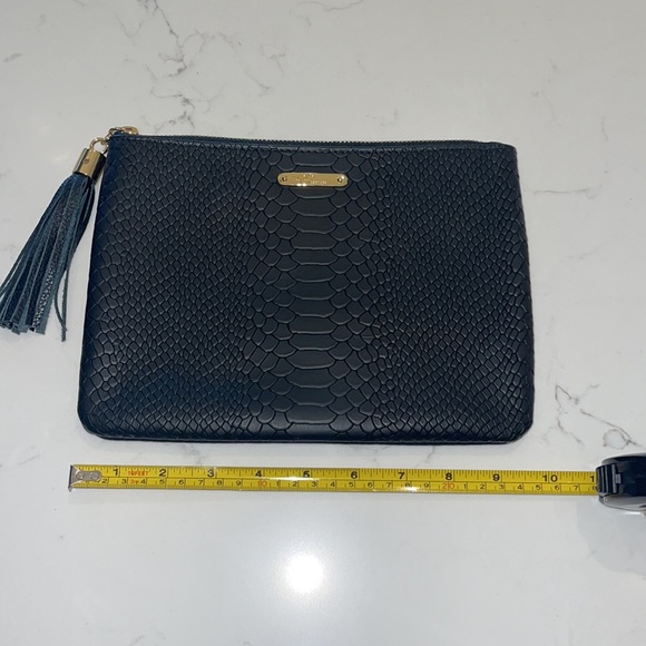 Gigi New York - Python Leather Clutch *LIKE NEW* - Picture 4 of 10